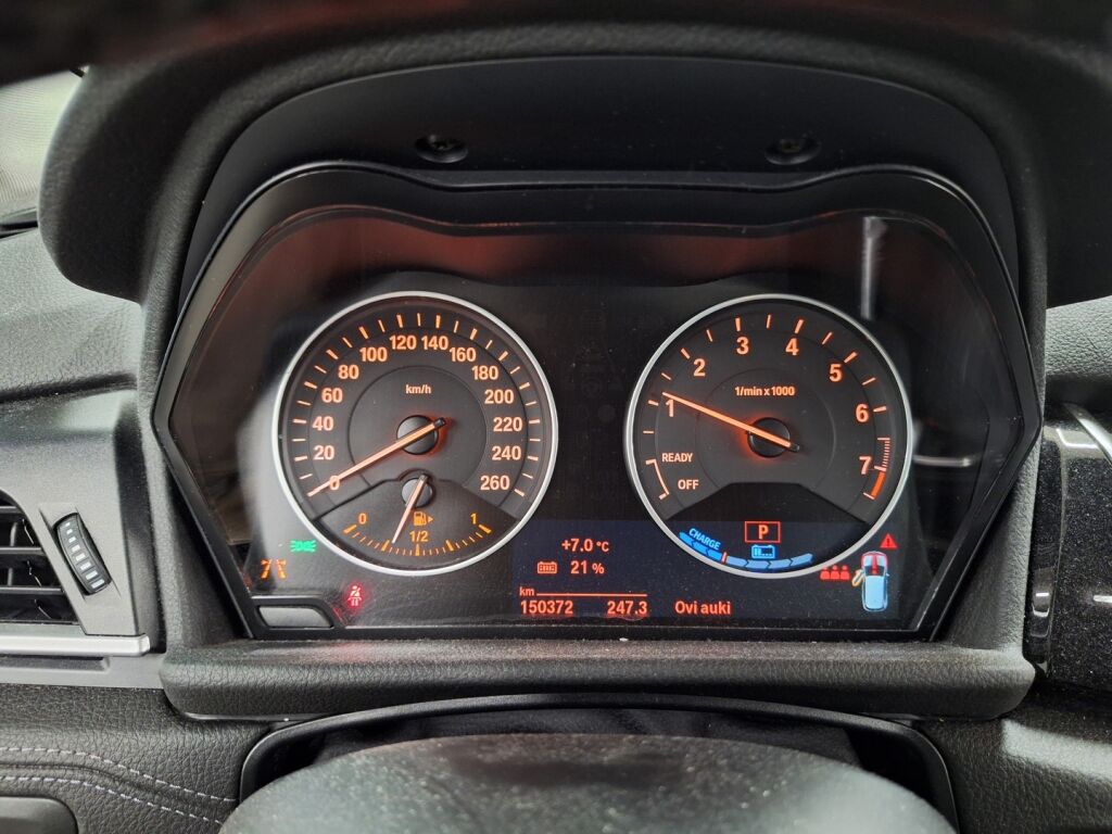 BMW 225 2016 Harmaa
