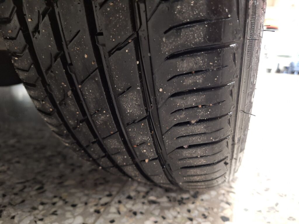 BMW 225 2016 Harmaa