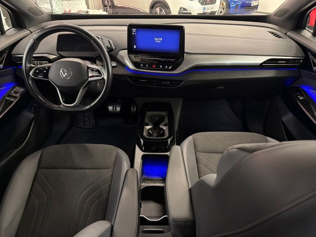 Volkswagen ID.4 2023 Musta