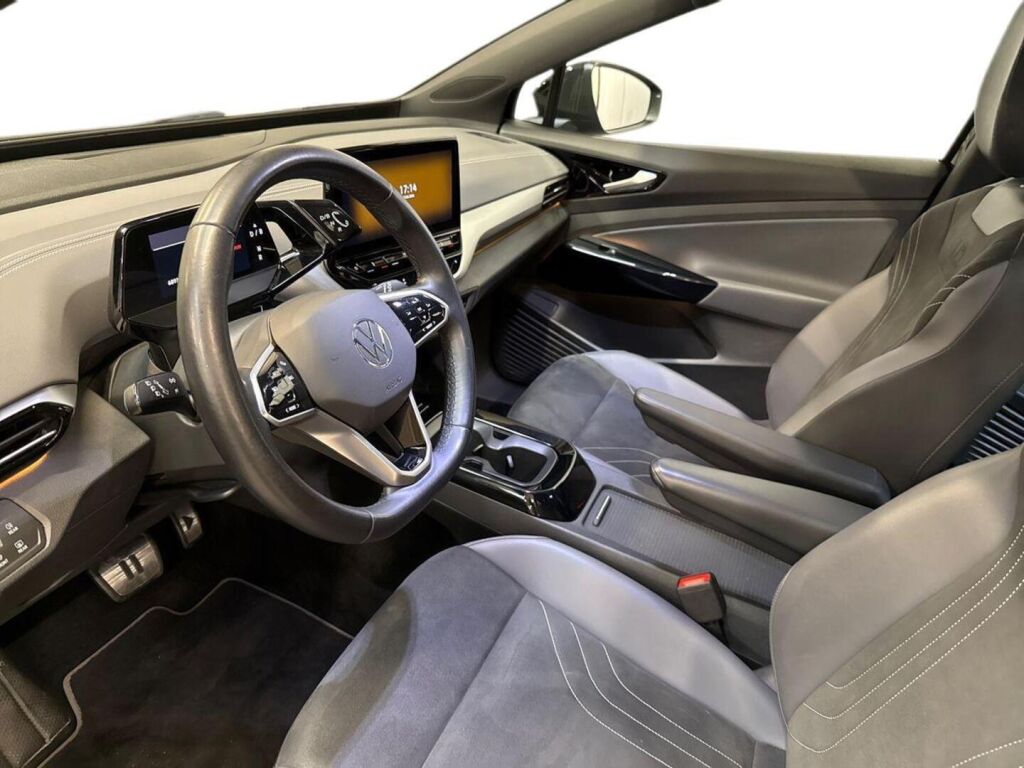 Volkswagen ID.4 2023 Musta