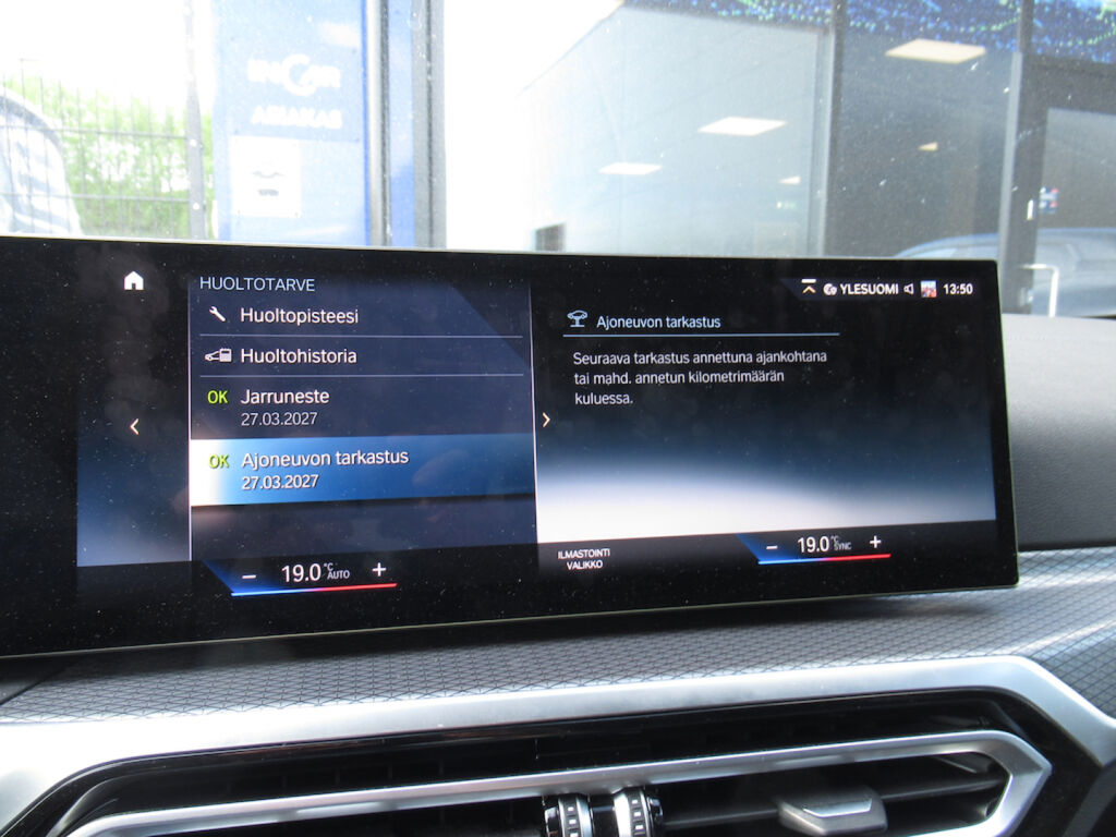 BMW i4 2023 Sininen