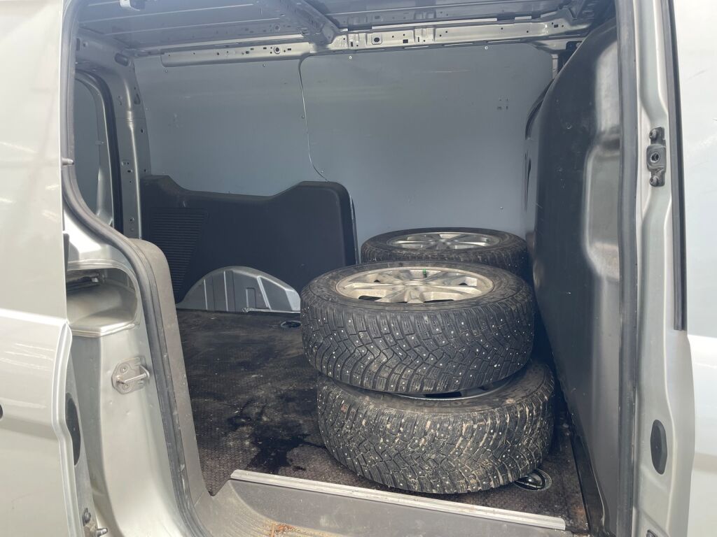 Ford Transit Connect 2023 Moondust Silver