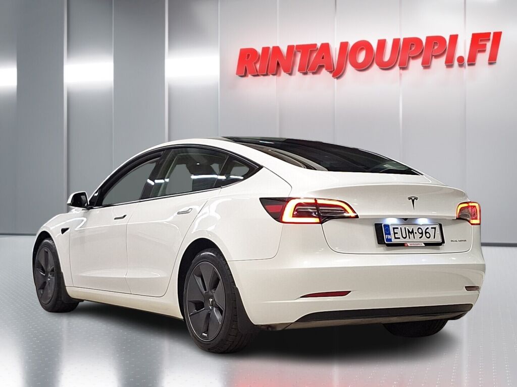 Tesla Model 3 2023 Valkoinen