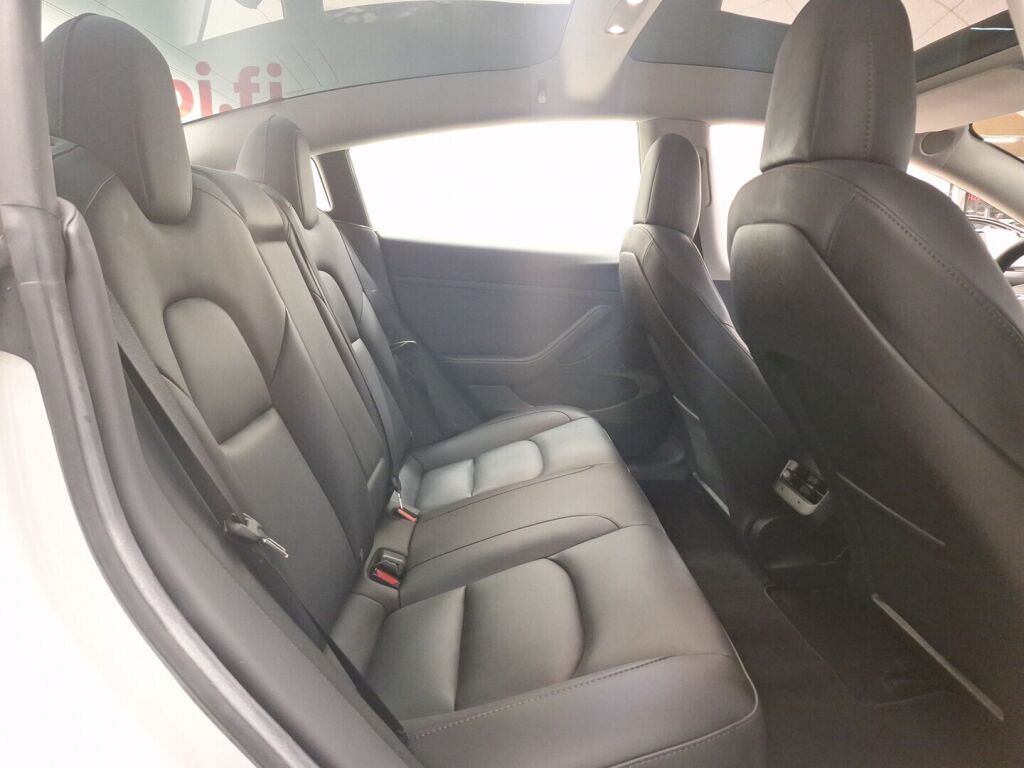 Tesla Model 3 2023 Valkoinen