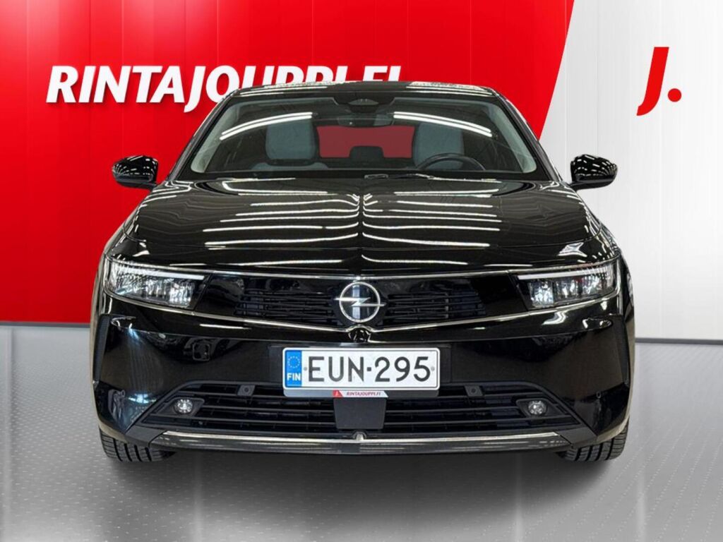 Opel Astra 2023 Musta
