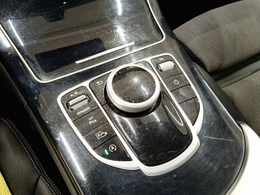 Mercedes-Benz C 2018 Musta