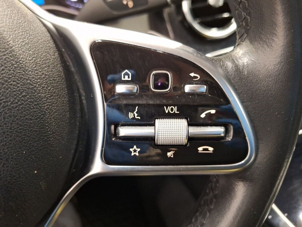 Mercedes-Benz C 2018 Musta