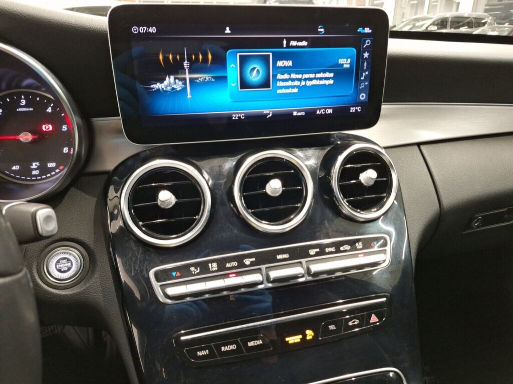 Mercedes-Benz C 2018 Musta