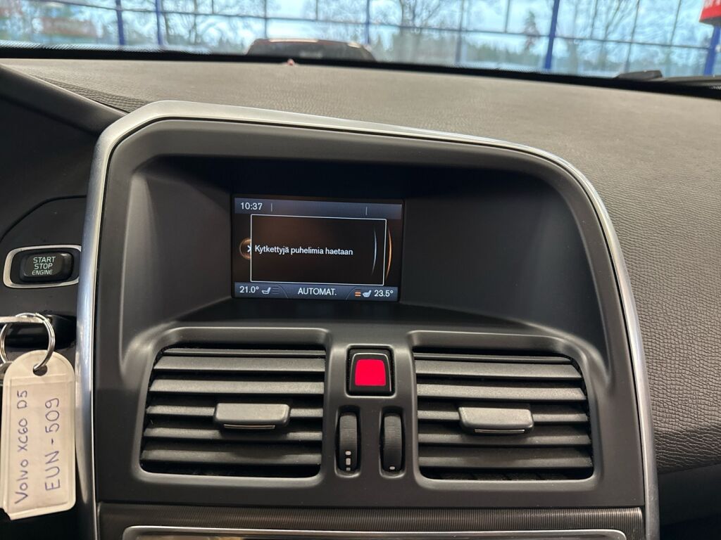 Volvo XC60 2013 Musta