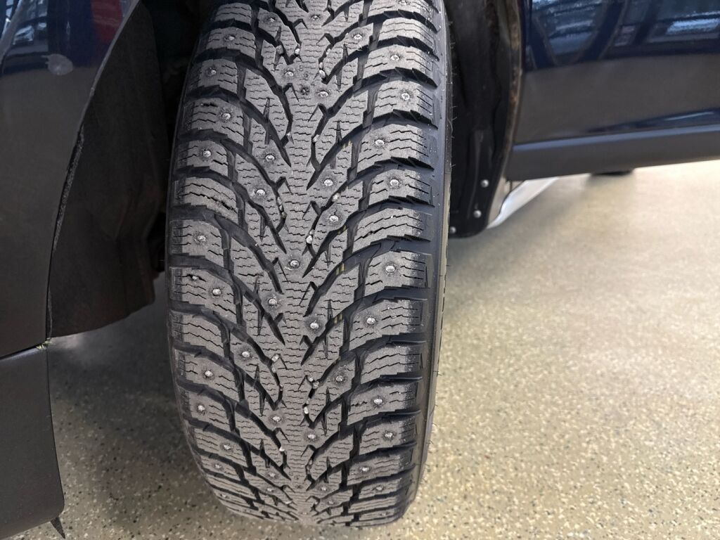 Volvo XC60 2013 Musta