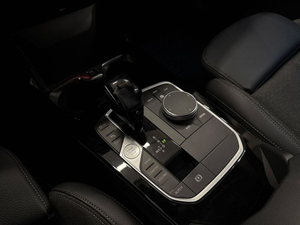 BMW 118 2019 Met.Harmaa