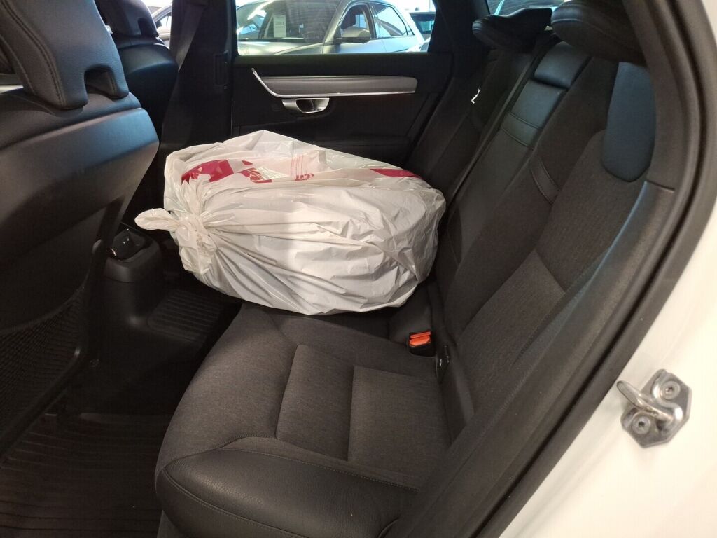 Volvo V90 2020 Valkoinen