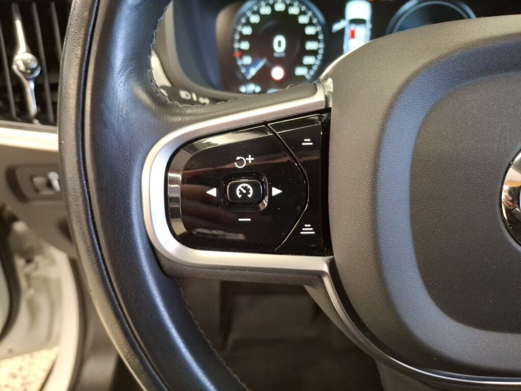 Volvo V90 2020 Valkoinen
