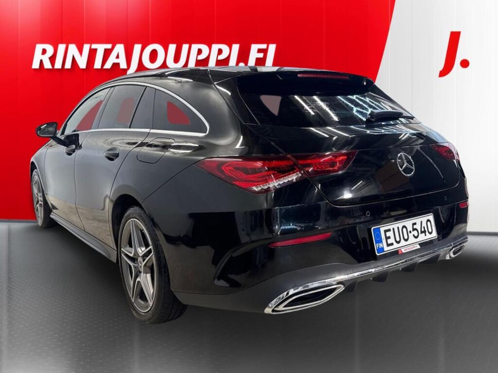 Mercedes-Benz CLA 2023 Musta