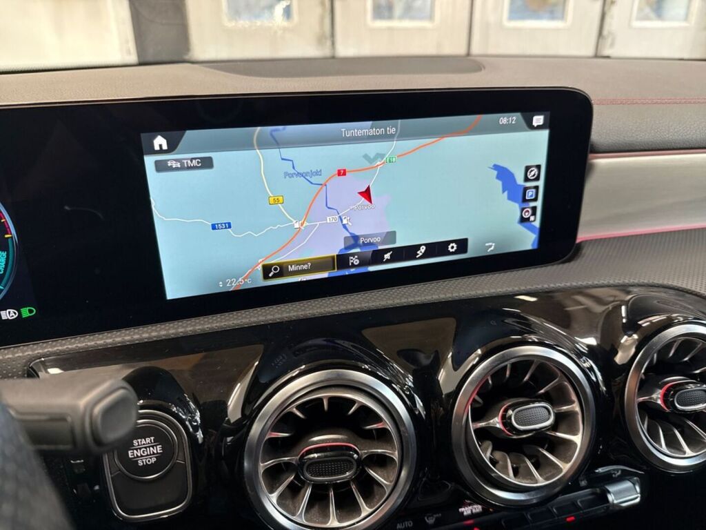Mercedes-Benz CLA 2023 Musta