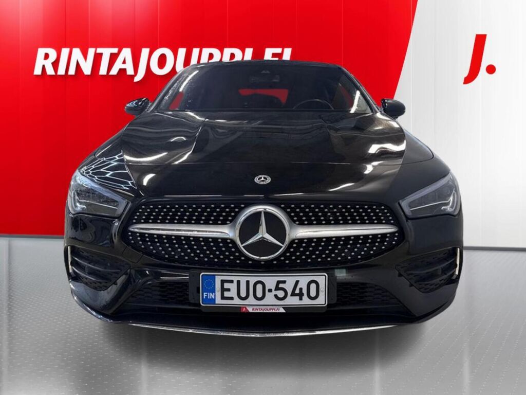 Mercedes-Benz CLA 2023 Musta