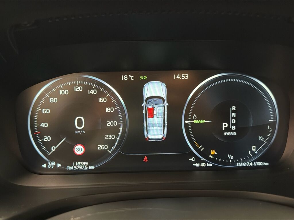 Volvo V60 2019 Valkoinen