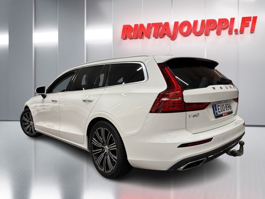 Volvo V60 2019 Valkoinen