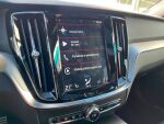 Volvo S60 2020 Sininen