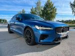 Volvo S60 2020 Sininen