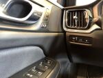 Volvo S60 2020 Sininen