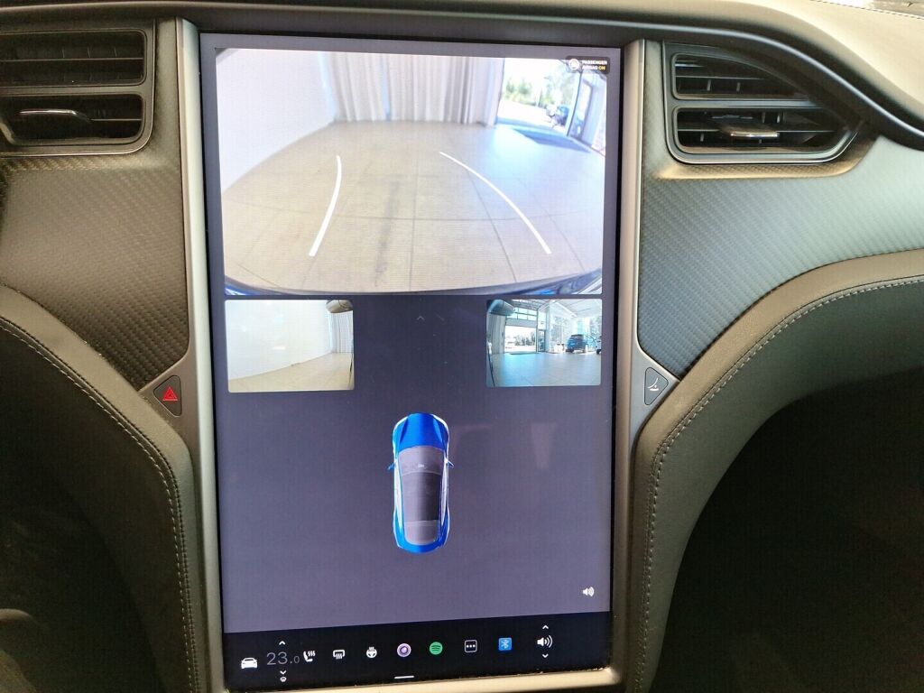 Tesla Model S 2018 Sininen