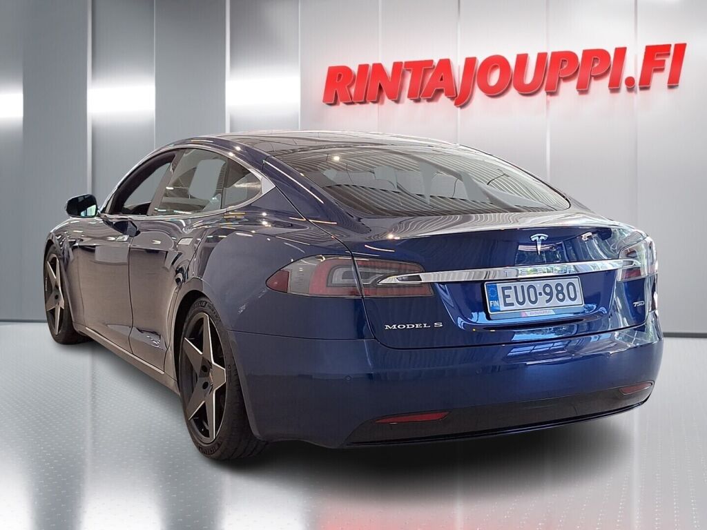 Tesla Model S 2018 Sininen