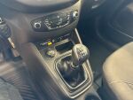 Ford Transit Courier 2023 Punainen