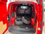 Ford Transit Courier 2023 Punainen