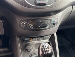 Ford Transit Courier 2023 Punainen