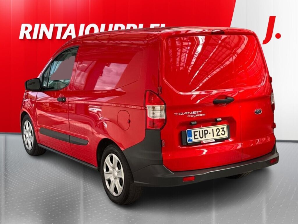 Ford Transit Courier 2023 Punainen