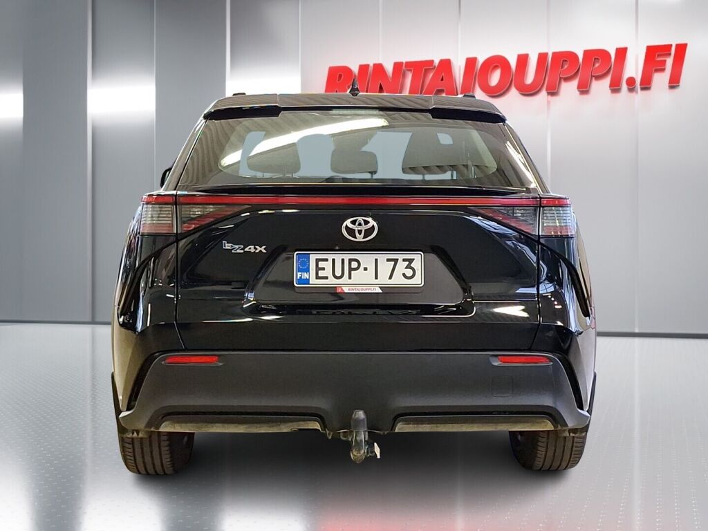 Toyota bZ4X 2023 Musta
