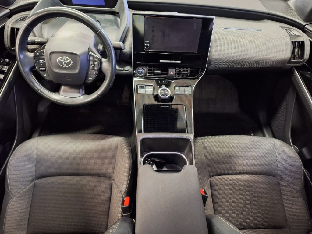 Toyota bZ4X 2023 Musta