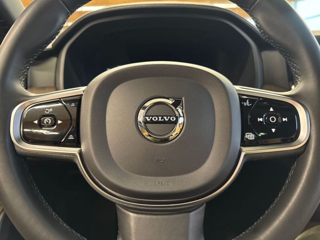 Volvo V90 2023 Metallinhohto Harmaa (PLATINUM GREY)