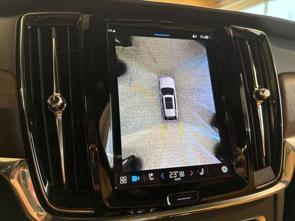 Volvo V90 2023 Metallinhohto Harmaa (PLATINUM GREY)