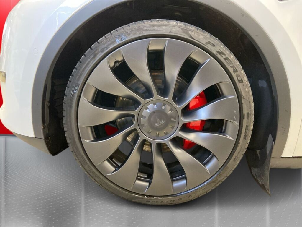 Tesla Model Y 2022 Valkoinen