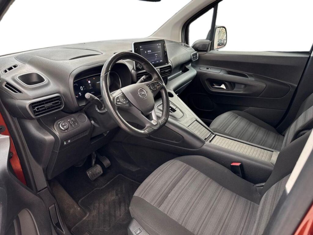 Opel Combo-e 2022 Ruskea (beige)