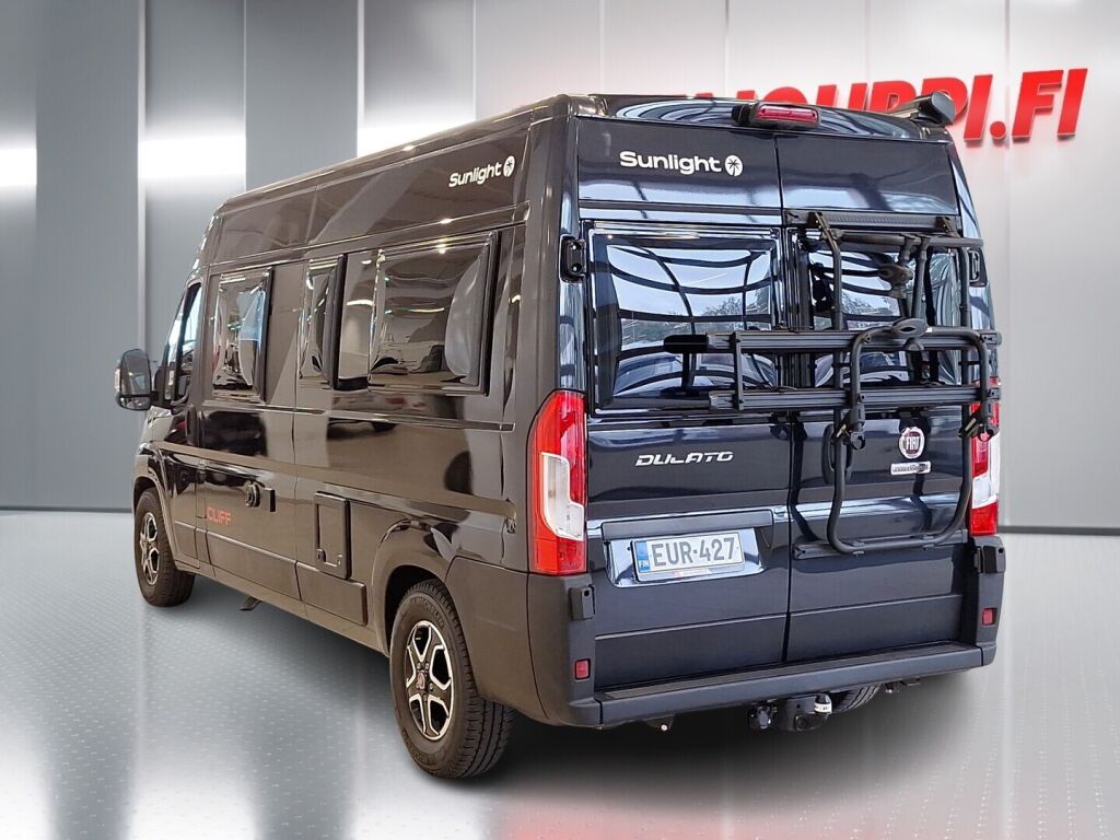 Sunlight Cliff 2023 Musta