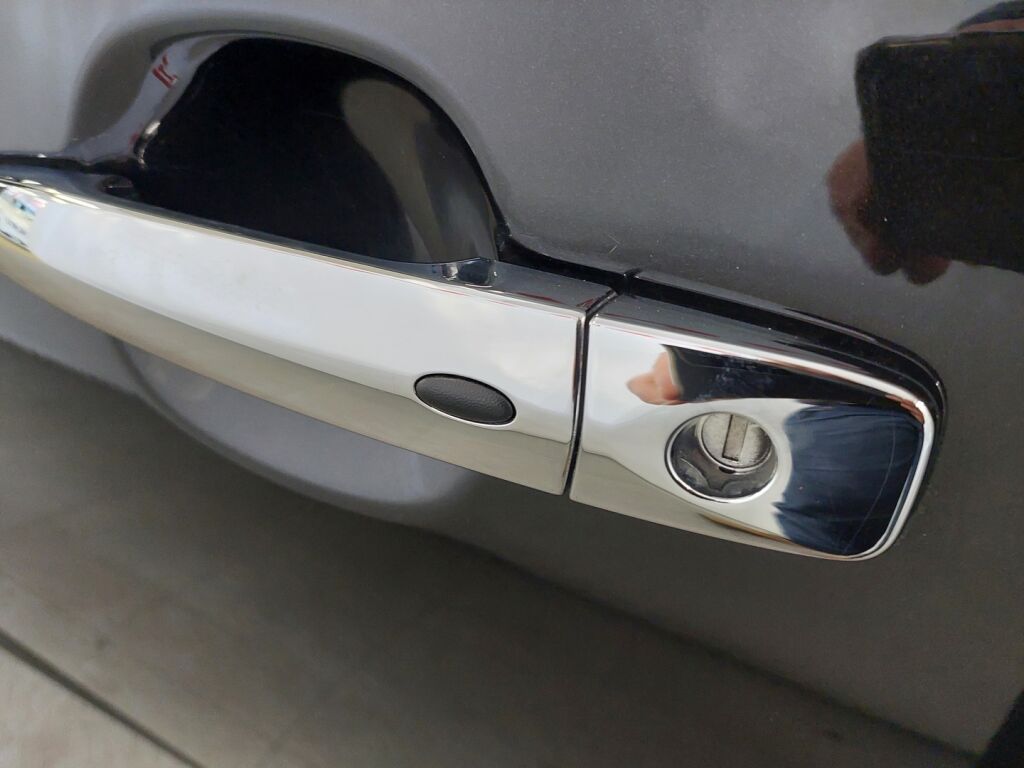 Nissan Leaf 2022 Musta