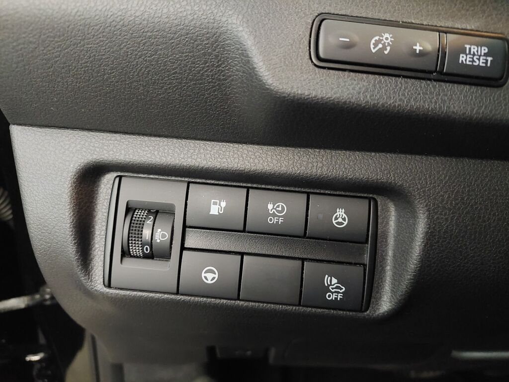 Nissan Leaf 2022 Musta