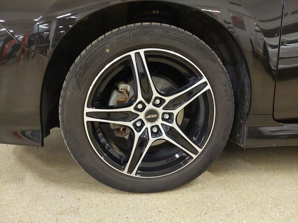 Nissan Leaf 2022 Musta