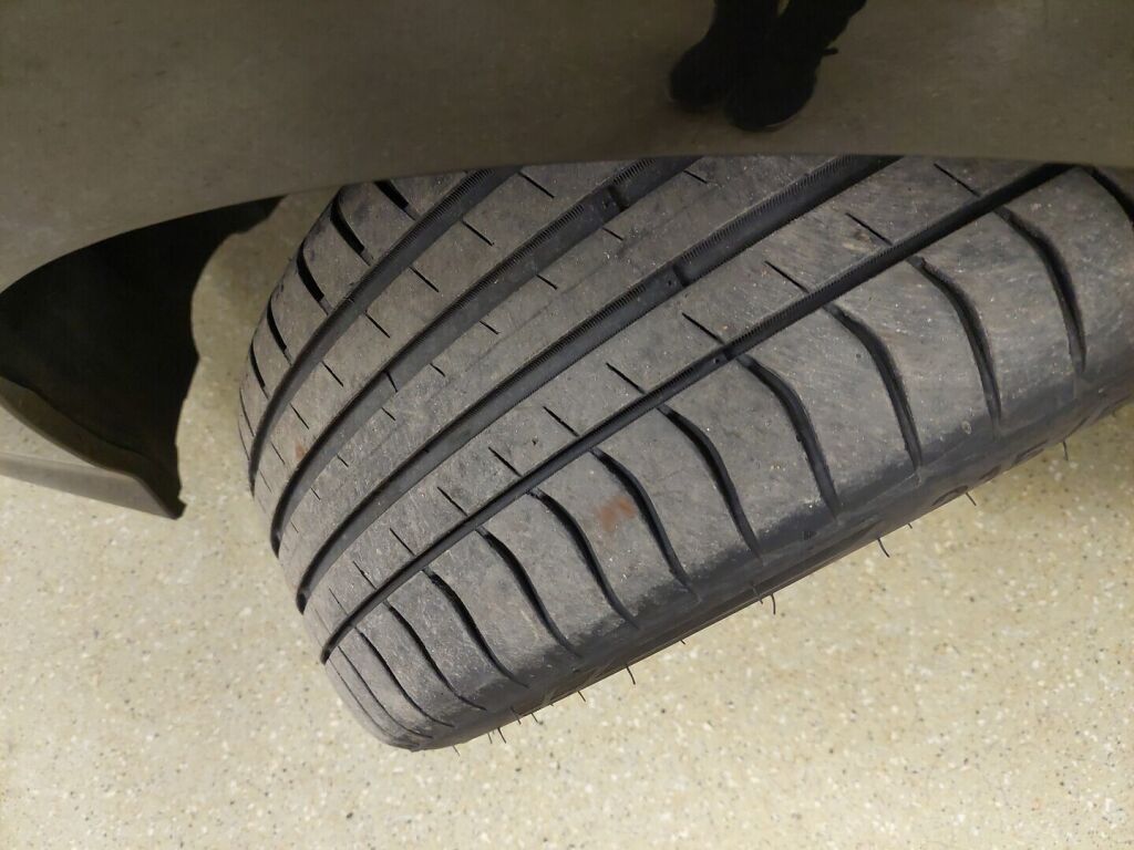 Nissan Leaf 2022 Musta