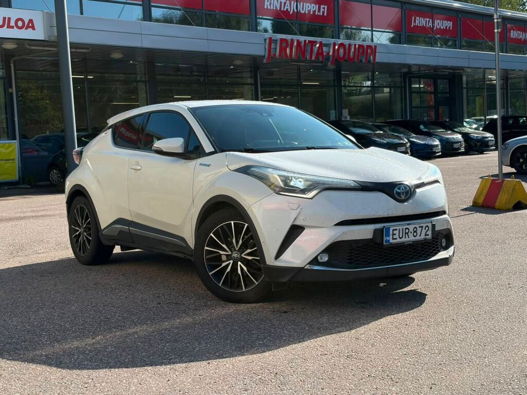 Toyota C-HR 2017 Valkoinen