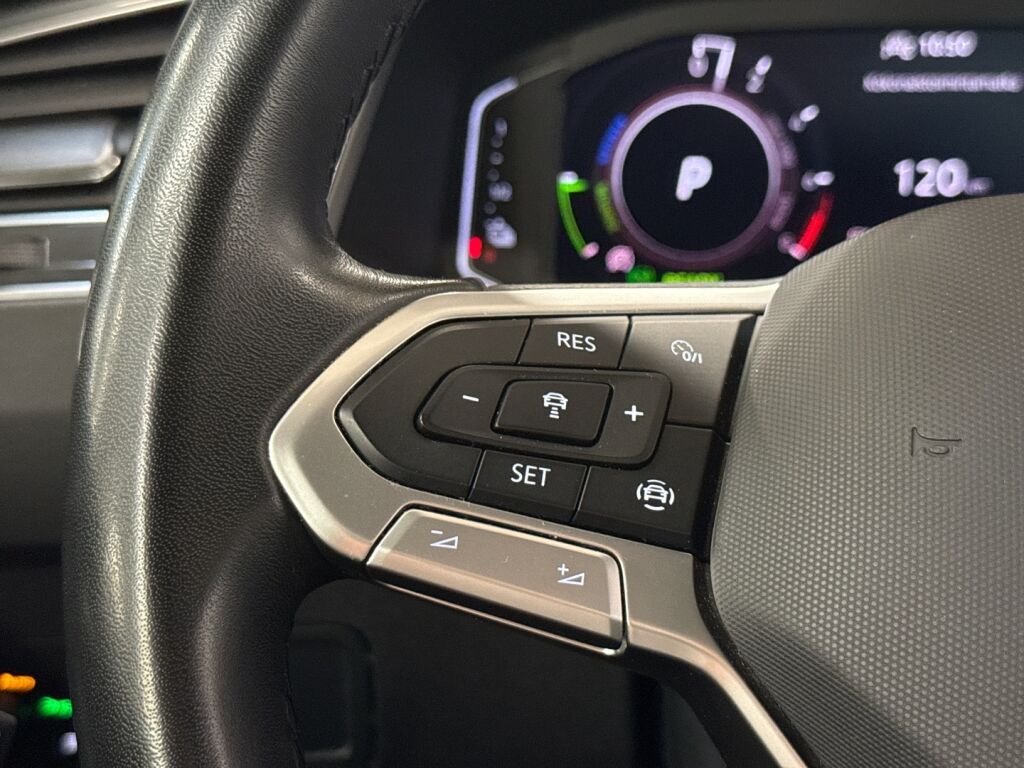 Volkswagen Tiguan 2024 Valkoinen