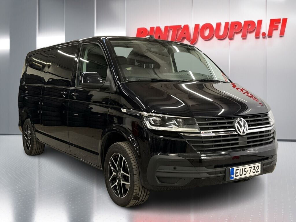 Volkswagen Transporter 2023 Musta