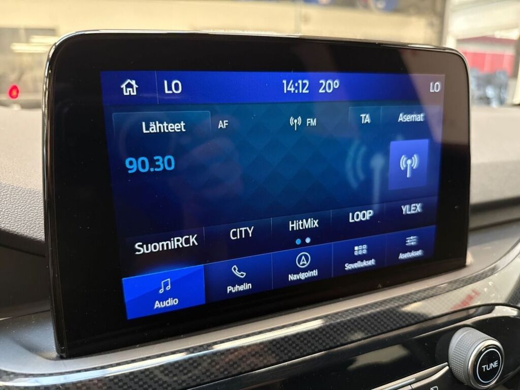 Ford Kuga 2020 Musta