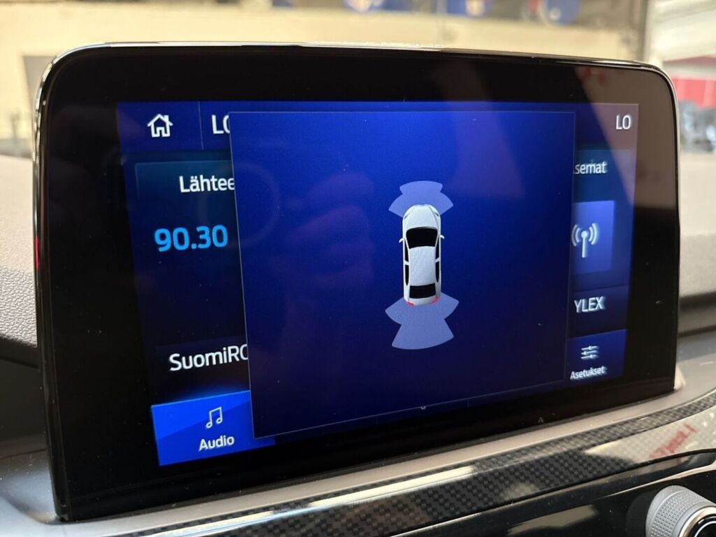 Ford Kuga 2020 Musta