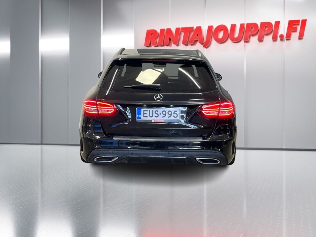Mercedes-Benz C 2020 Musta