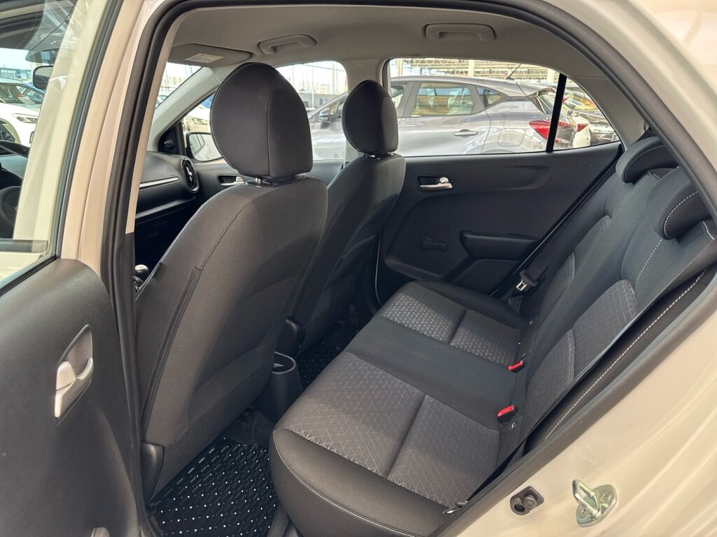 Kia Picanto 2023 Valkoinen