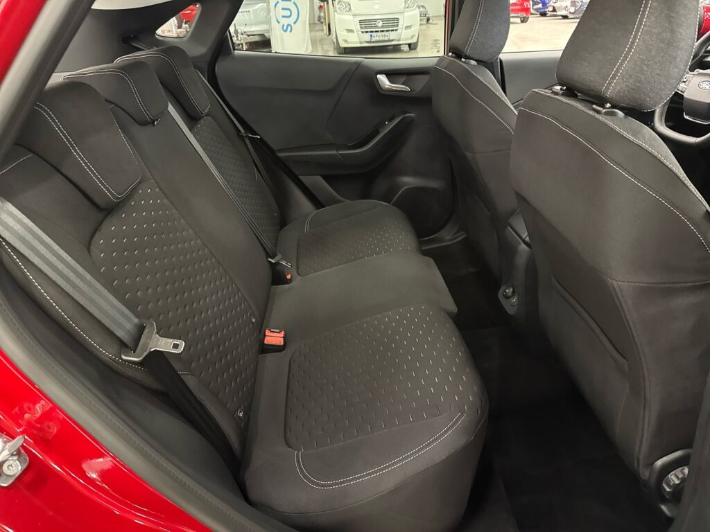 Ford Puma 2026 Punainen